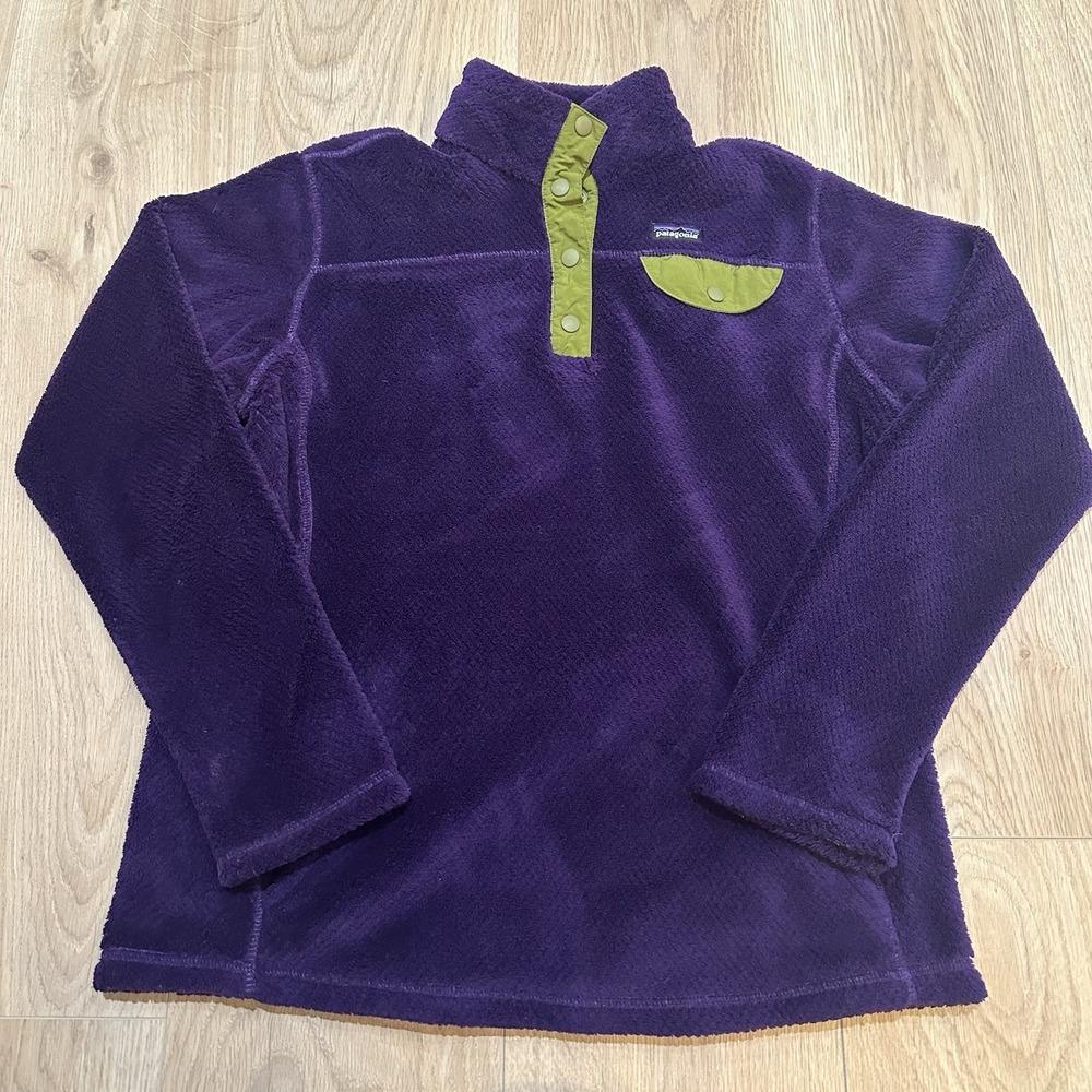 Women's Patagonia Sherpa Quarter Button Purple & Green. Size Small Gorpcore Soft